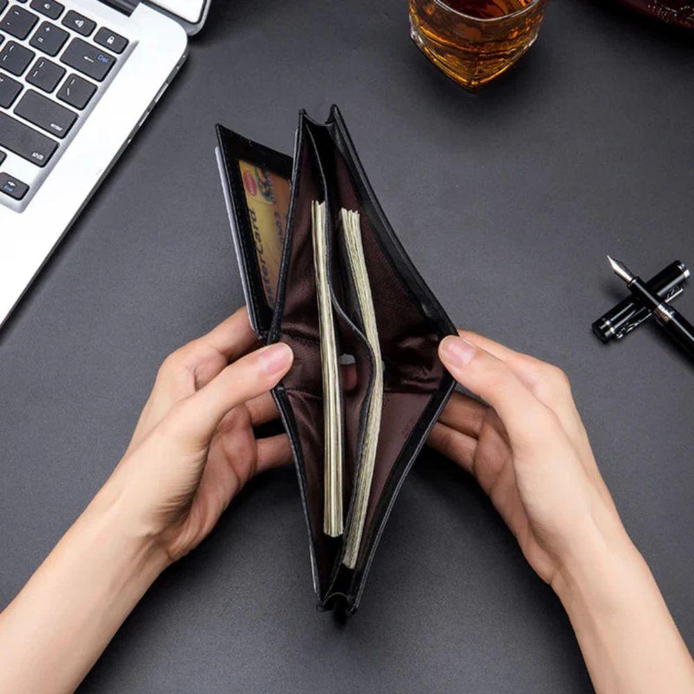 Carteira Masculina de Couro Legítimo Bullcaptain Prime Wallet com RFID