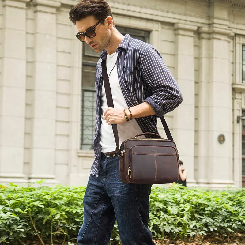 Bolsa Masculina Ravini de Couro Genuíno Logan